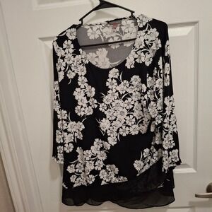 3/$15 Vince Camuto XL Black White Floral 3/4 Sleeve Tunic‎ Top Blouse